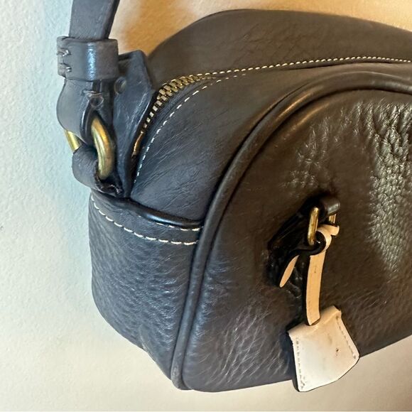 J.Crew Signet Black Leather Small Camera Crossbody Bag - Picture 5 of 10